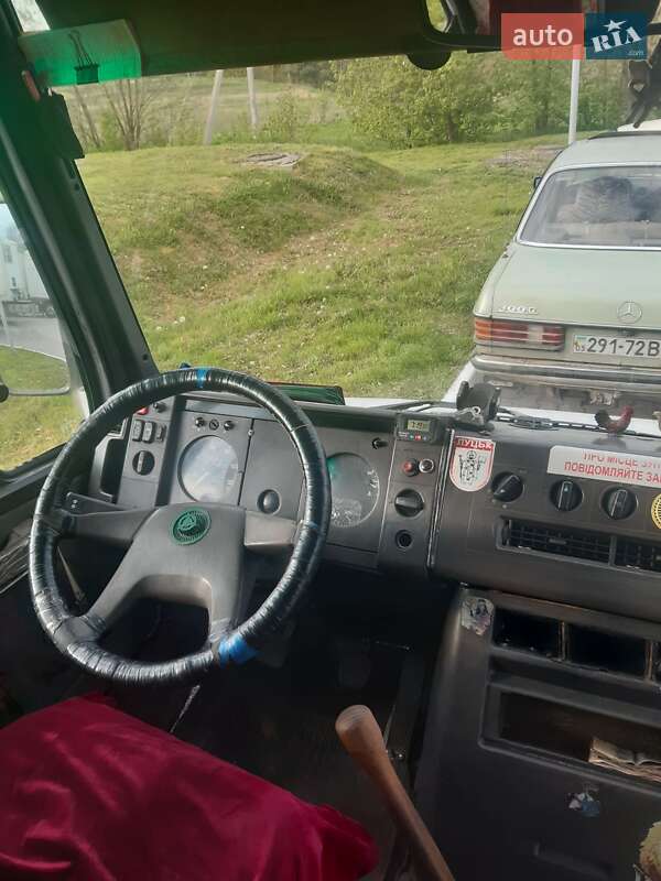 Пригородный автобус Mercedes-Benz T2 1996 в Луцке