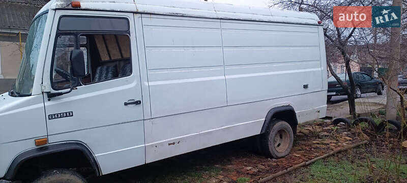Мікроавтобус Mercedes-Benz T2 1995 в Березівці
