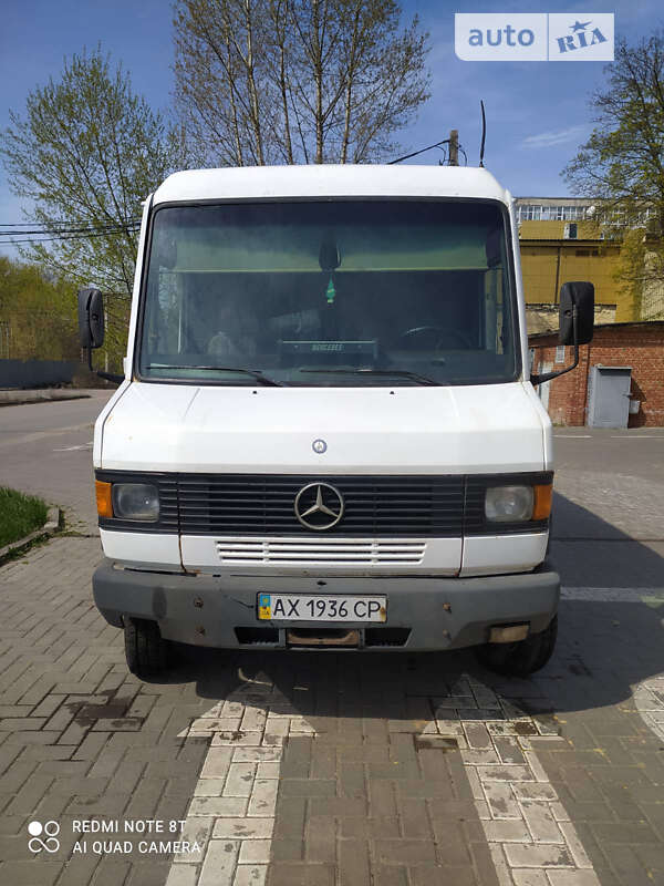 Mercedes-Benz T2 1987