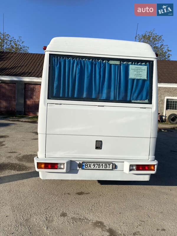 Пригородный автобус Mercedes-Benz T2 1991 в Хмельницком