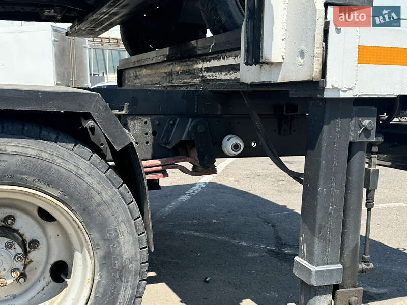 Эвакуатор Mercedes-Benz T2 1995 в Одессе фото 7 Эвакуатор Mercedes-Benz T2 1995 в Одессе