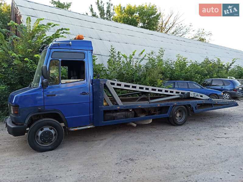 Автовоз Mercedes-Benz T2 1996 в Луцке
