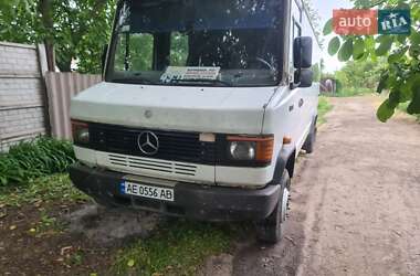 Мікроавтобус Mercedes-Benz T2 1996 в 