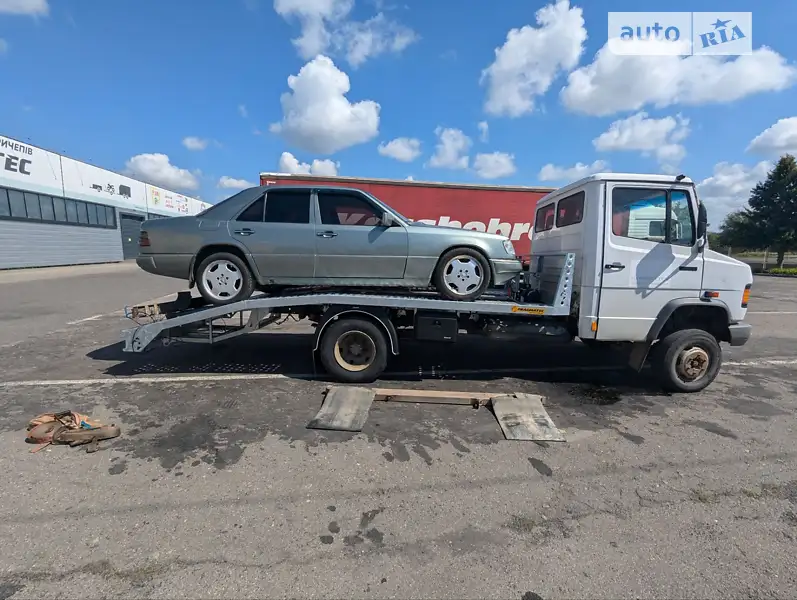 Тентований Mercedes-Benz T2 1995 в 