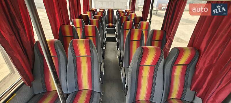 Пригородный автобус Mercedes-Benz T2 1991 в Днепре