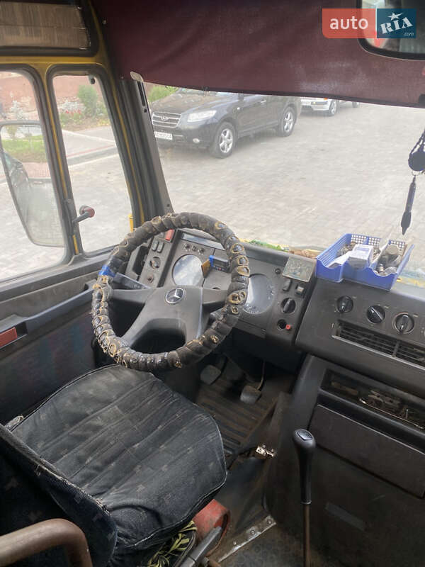 Пригородный автобус Mercedes-Benz T2 1996 в Луцке