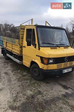 Грузовой фургон Mercedes-Benz T2 1992 в Кременчуге