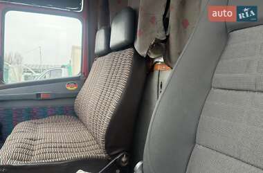 Грузовой фургон Mercedes-Benz T2 1991 в 