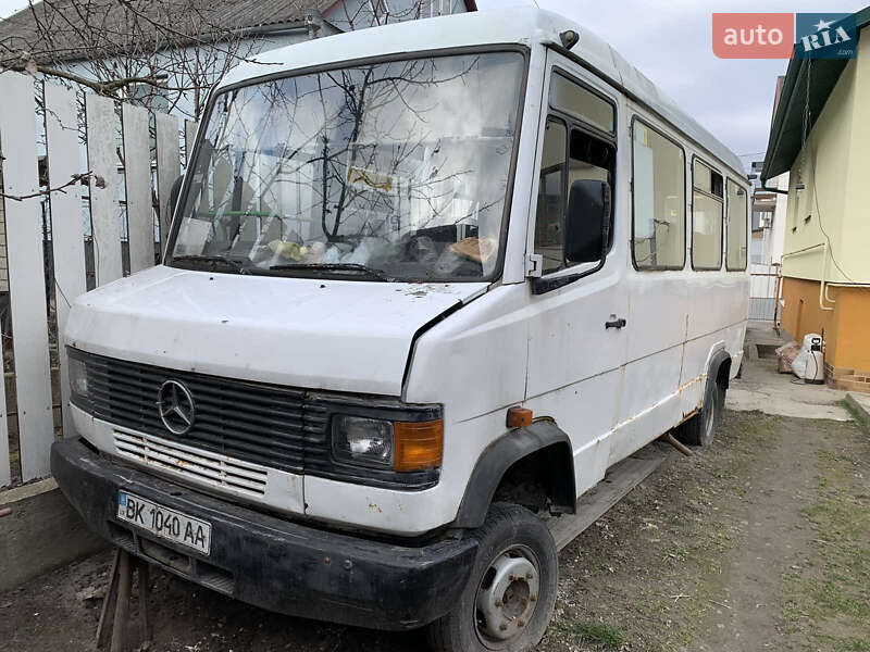 Микроавтобус Mercedes-Benz T2 1996 в Ровно