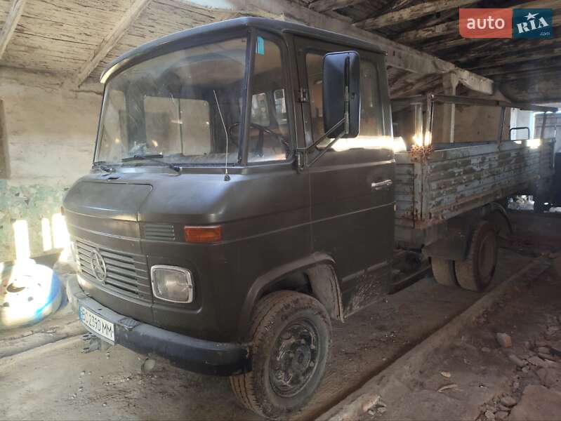 Борт Mercedes-Benz T2 1979 в Каменке-Бугской