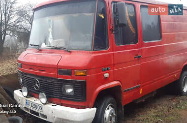 Вантажний фургон Mercedes-Benz T2 1986 в Городниці