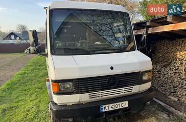 Туристический / Междугородний автобус Mercedes-Benz T2 1992 в 