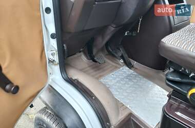 Тентованый Mercedes-Benz T2 1996 в 