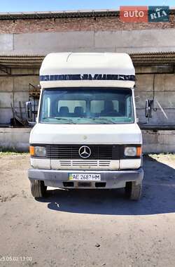 Вантажний фургон Mercedes-Benz T2 1996 в Дніпрі