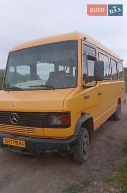 Мікроавтобус Mercedes-Benz T2 1995 в Подільську