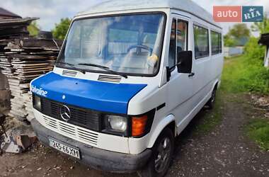 Микроавтобус Mercedes-Benz T2 1989 в Збараже