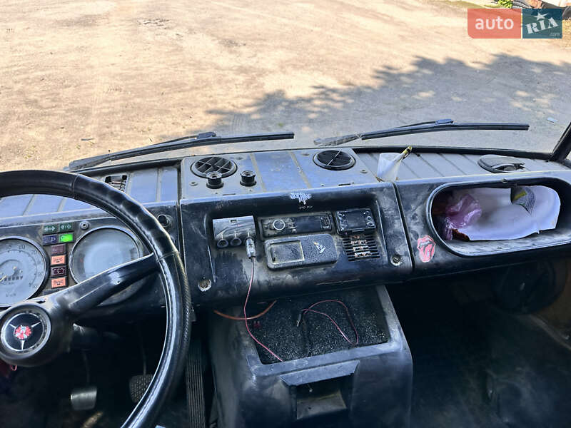 Борт Mercedes-Benz T2 1975 в Звенигородке