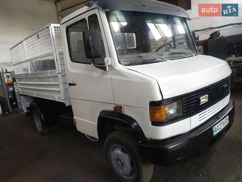 Mercedes-Benz T2 1992