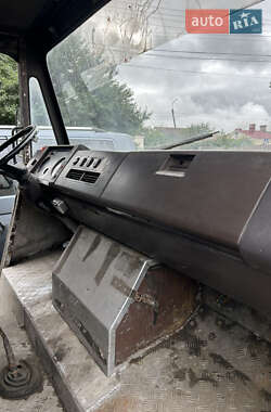 Грузовой фургон Mercedes-Benz T2 1992 в 