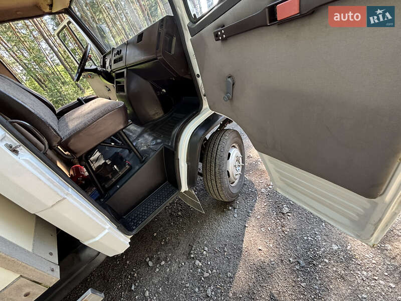 Грузовой фургон Mercedes-Benz T2 1989 в Киеве фото 13 Грузовой фургон Mercedes-Benz T2 1989 в Киеве