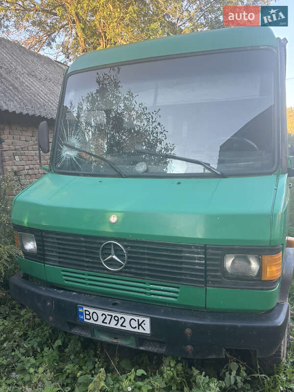 Mercedes-Benz T2 1996