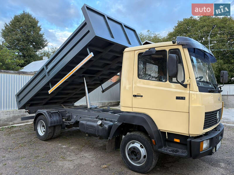 Mercedes-Benz T2 1995