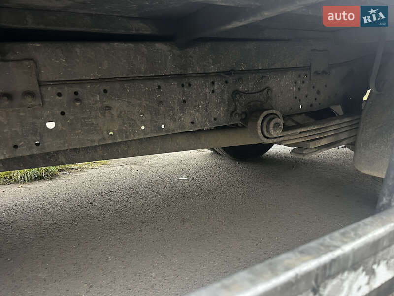 Эвакуатор Mercedes-Benz T2 1994 в Ивано-Франковске фото 7 Эвакуатор Mercedes-Benz T2 1994 в Ивано-Франковске