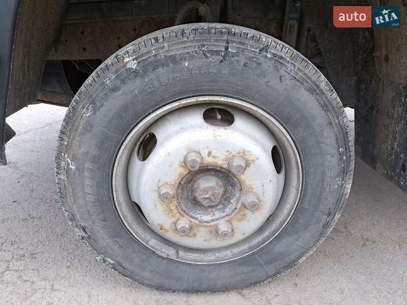 Вантажний фургон Mercedes-Benz T2 1997 в Тернополі фото 10 Вантажний фургон Mercedes-Benz T2 1997 в Тернополі