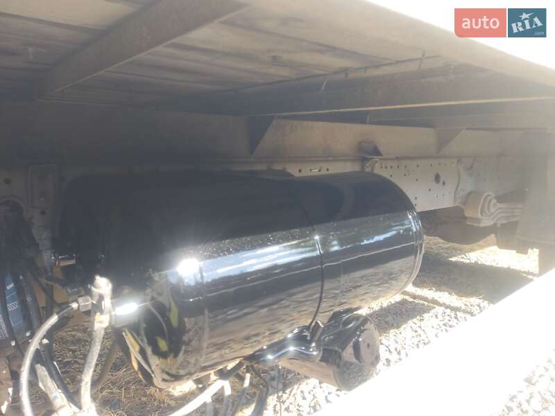 Грузовой фургон Mercedes-Benz T2 1997 в Любомле