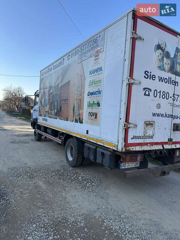 Вантажний фургон Mercedes-Benz T2 1997 в Дубні