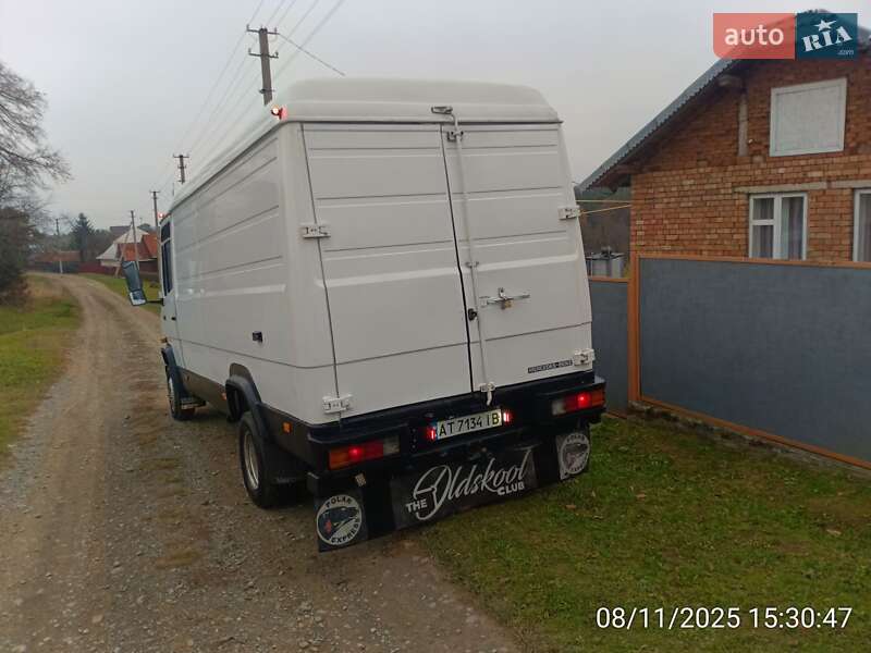 Грузовой фургон Mercedes-Benz T2 1994 в Коломые