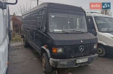 Вантажний фургон Mercedes-Benz T2 1995 в Луцьку