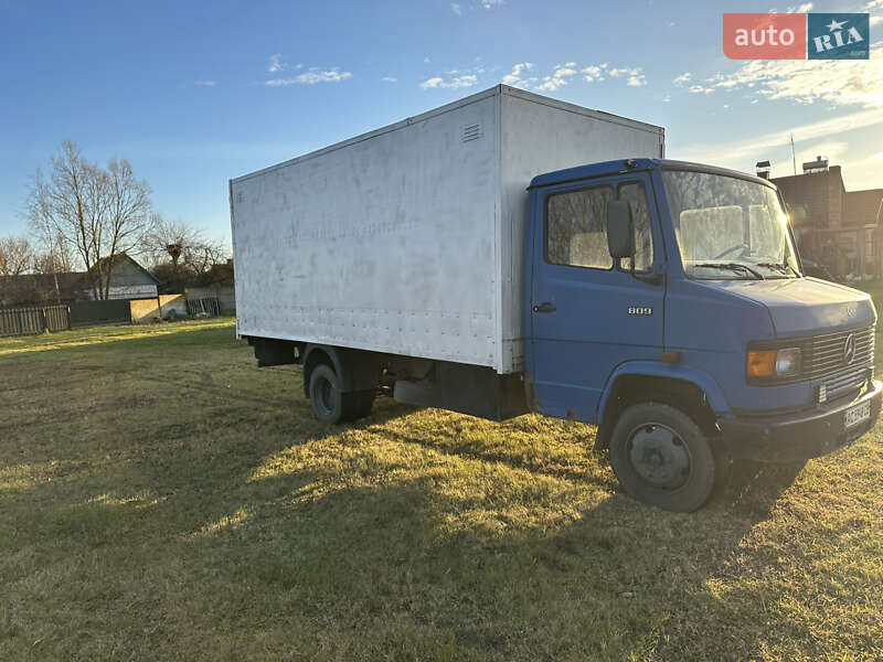 Вантажний фургон Mercedes-Benz T2 1987 в Шацьку фото 3 Вантажний фургон Mercedes-Benz T2 1987 в Шацьку