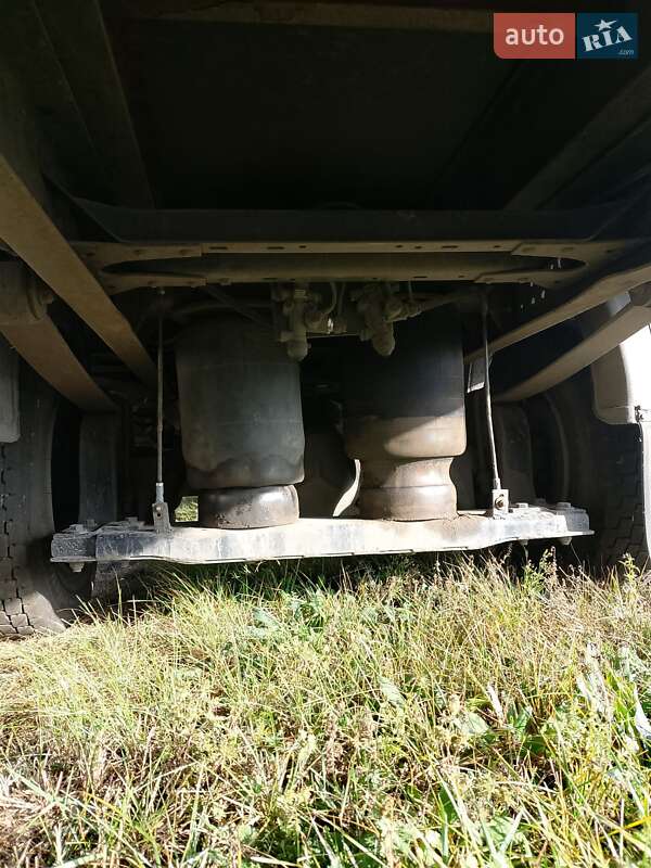 Грузовой фургон Mercedes-Benz T2 1995 в Кременчуге