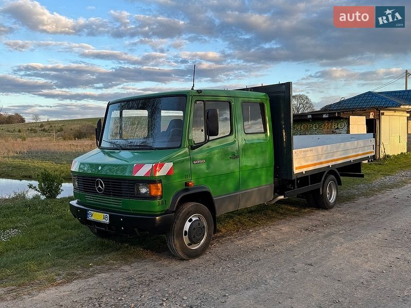Mercedes-Benz T2 1994
