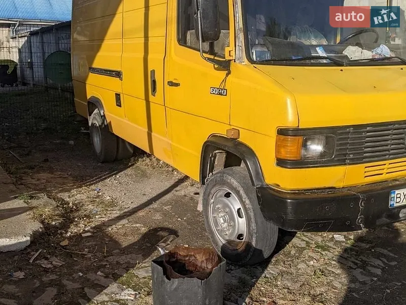 Mercedes-Benz T2 1991