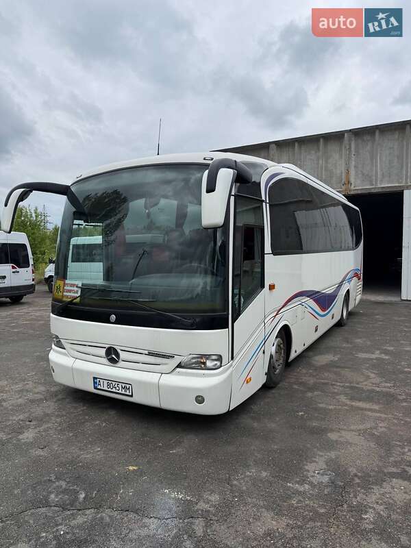 Mercedes-Benz Tourino 2012 Mercedes-Benz Tourino 2012