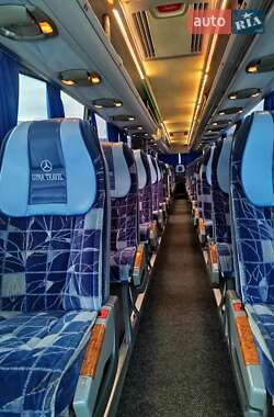 Туристический / Междугородний автобус Mercedes-Benz Travego 2000 в 