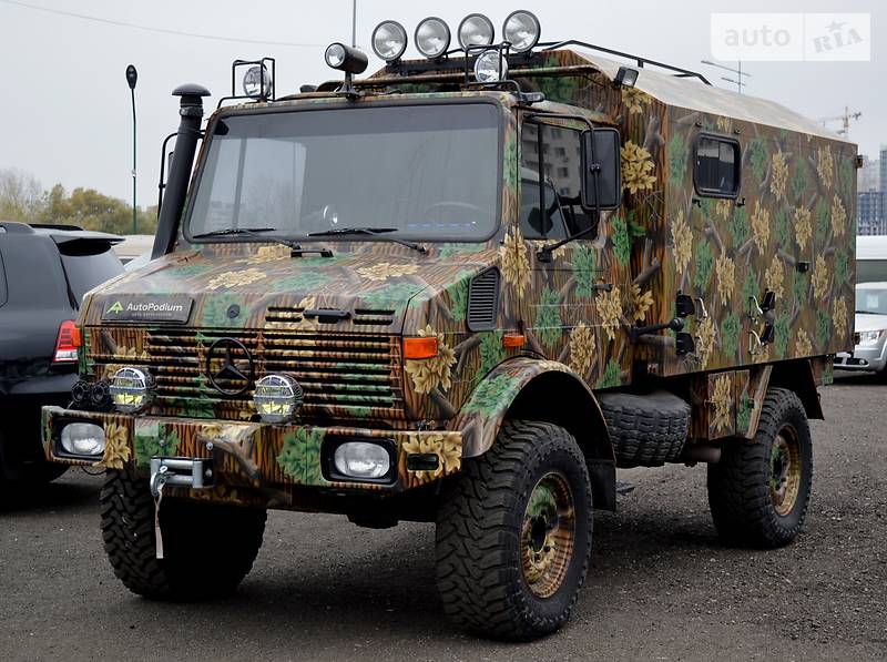 Вахтовый автомобиль / Кунг Mercedes-Benz Unimog 1987 в Киеве