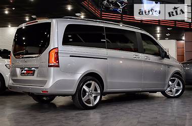 Мінівен Mercedes-Benz V-Class 2014 в 