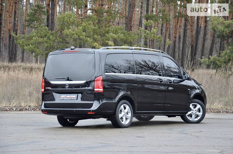 Мінівен Mercedes-Benz V-Class 2015 в Києві