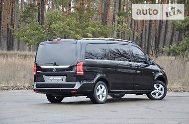Минивэн Mercedes-Benz V-Class 2015 в 
