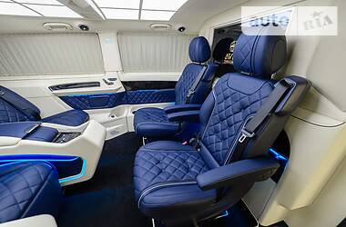 Мінівен Mercedes-Benz V-Class 2019 в 