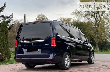 Минивэн Mercedes-Benz V-Class 2015 в Киеве