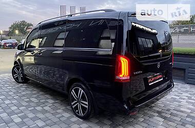 Минивэн Mercedes-Benz V-Class 2017 в Киеве