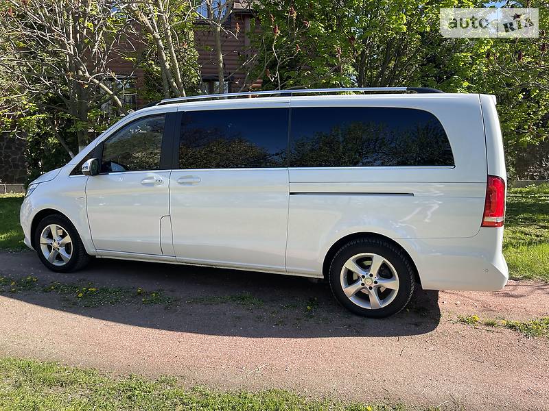 Минивэн Mercedes-Benz V-Class 2016 в Борисполе