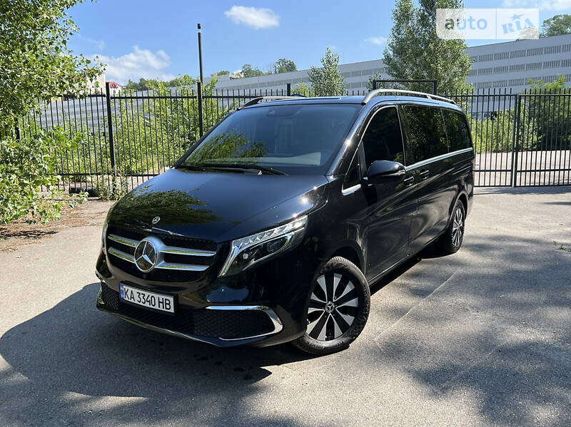 Минивэн Mercedes-Benz V-Class 2021 в Киеве