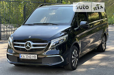 Минивэн Mercedes-Benz V-Class 2021 в Киеве