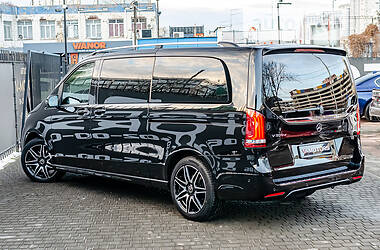 Минивэн Mercedes-Benz V-Class 2019 в 