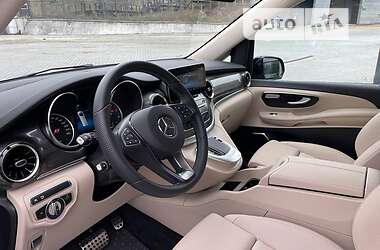 Мінівен Mercedes-Benz V-Class 2022 в Києві